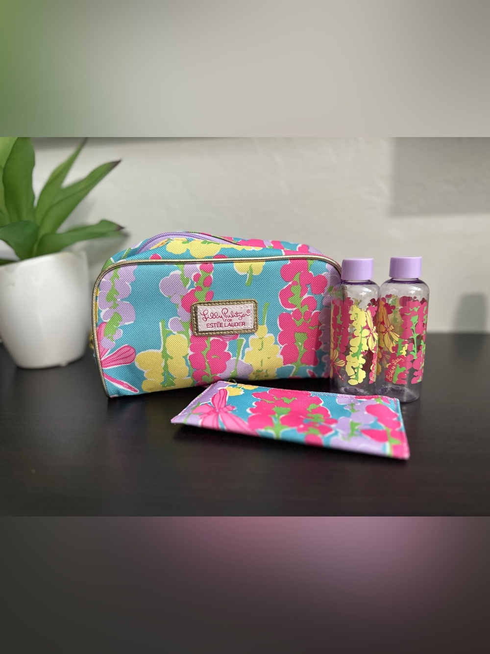Lilly Pulitzer x Estée Lauder Floral Travel Cosmetic Bag Set